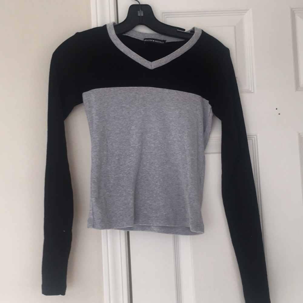 Brandy Melville sweater. NWOT